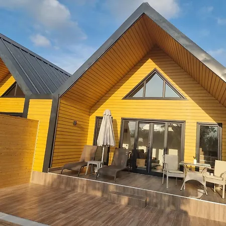 Pakis Ferienhaus *